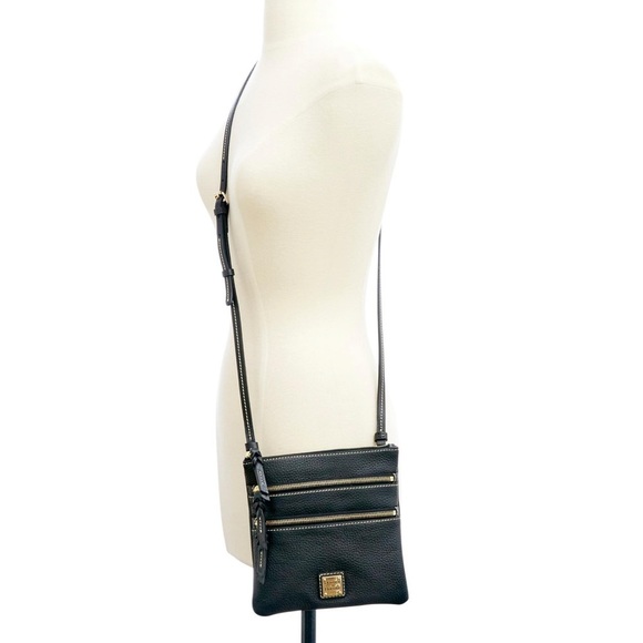 DOONEY & BOURKE Pebble Grain Triple Zip Crossbody Purse Navy - Picture 1 of 15